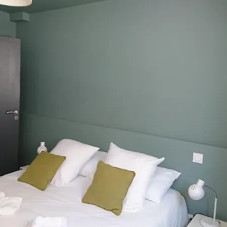 Le Saint Nazaire - Les Balcons De La Cite * 카르카손
