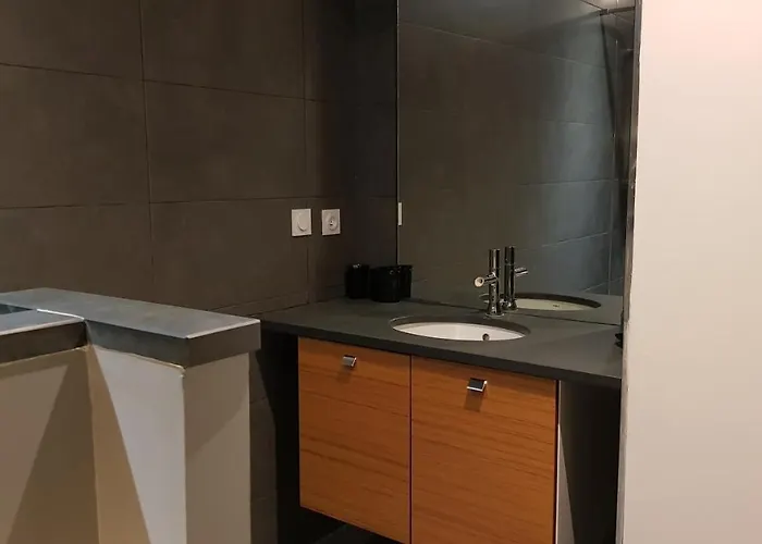 Appartement Le Saint Nazaire - Les Balcons De La Cite Carcassonne