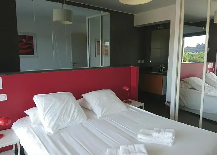 Le Saint Nazaire - Les Balcons De La Cite Carcassonne