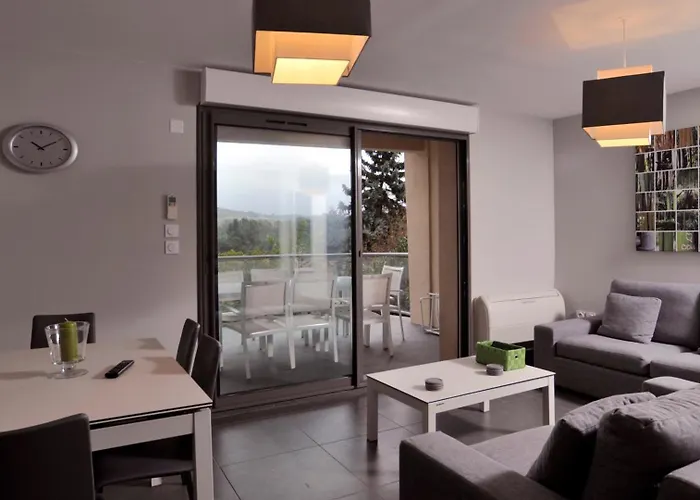 Le Saint Nazaire - Les Balcons De La Cite